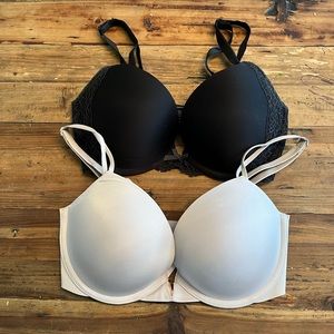 Victoria’s Secret bra bundle 32DD